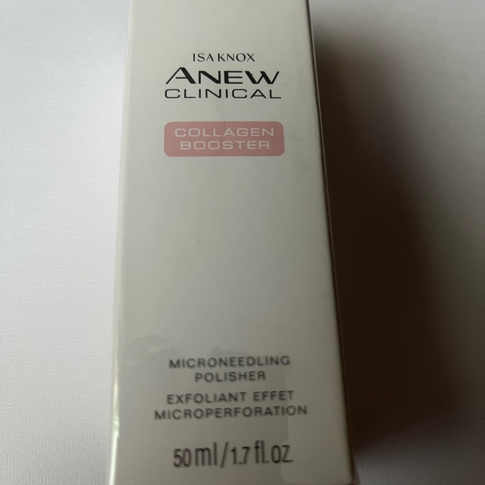 Collagen Booster Microneedling polisher Isa Knox Anew Clinical